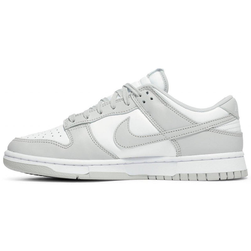 Tênis Nike Dunk Low SB - Branco/Cinza