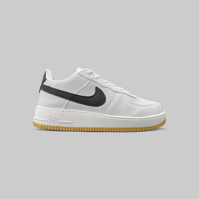 Tênis Nike Air Force 1 - Solado Marrom